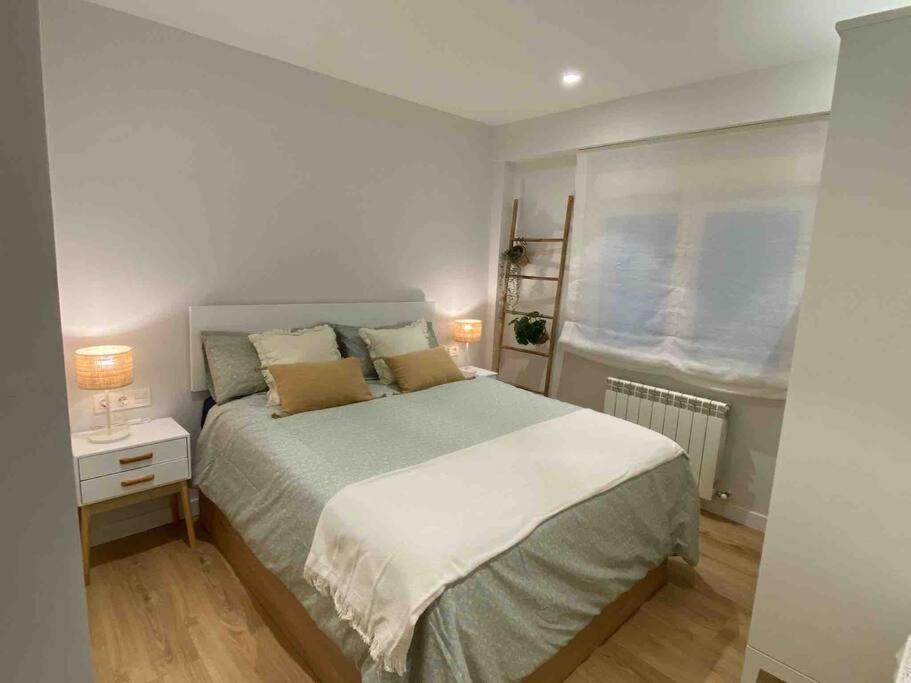 Apartamento A Estrenar En Centro Gijon. Fibra-Tv Eksteriør bilde